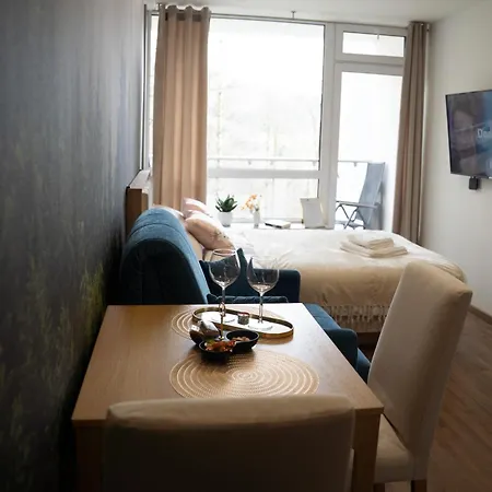 Aparthotel 20 *