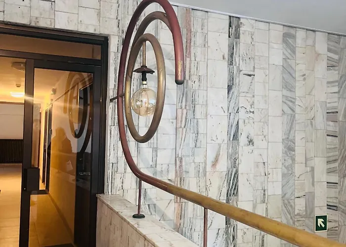 מלון דירות 20 3*